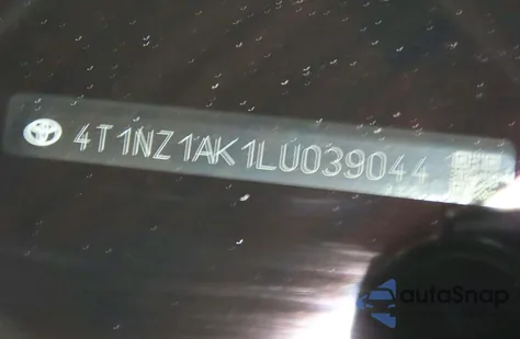 2020 Toyota Camry Trd z USA, uszkodzony, nr VIN 4T1NZ1AK1LU039044